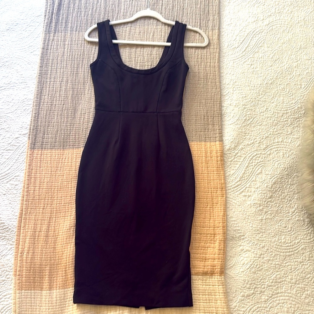 Exquisite tight fitted French Connection dress size 2